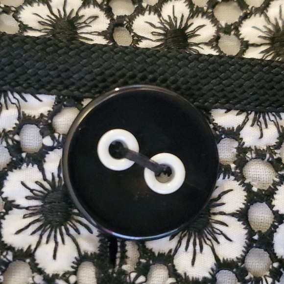 Cynthia Steffe Eyelet Floral 3/4 Sleeve Coat In White And Black Size S - Picture 5 of 9